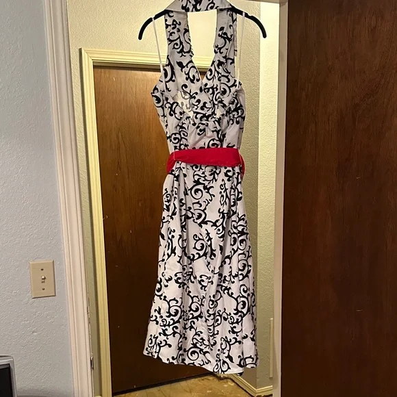 Lane Bryant Elegant Black and White Backless Dress with Red Accent - Picture 3 of 6